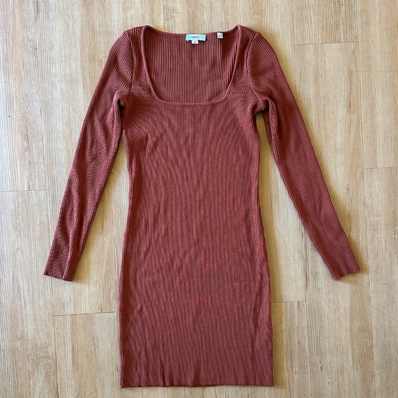 Vince Dress - Picture 2 of 5